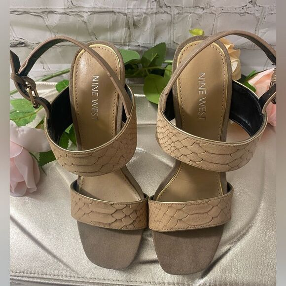 Nine West Beige Sandals - Picture 2 of 7